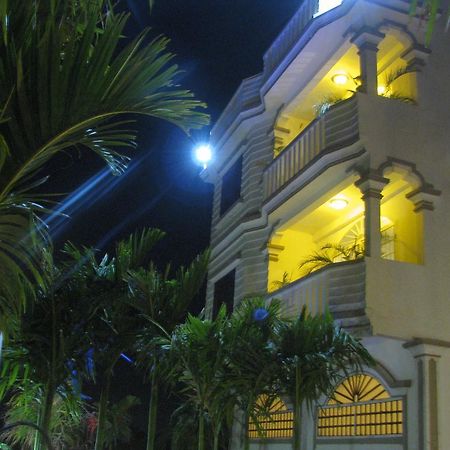 Overflow Guesthouse Siem Reap Exteriör bild