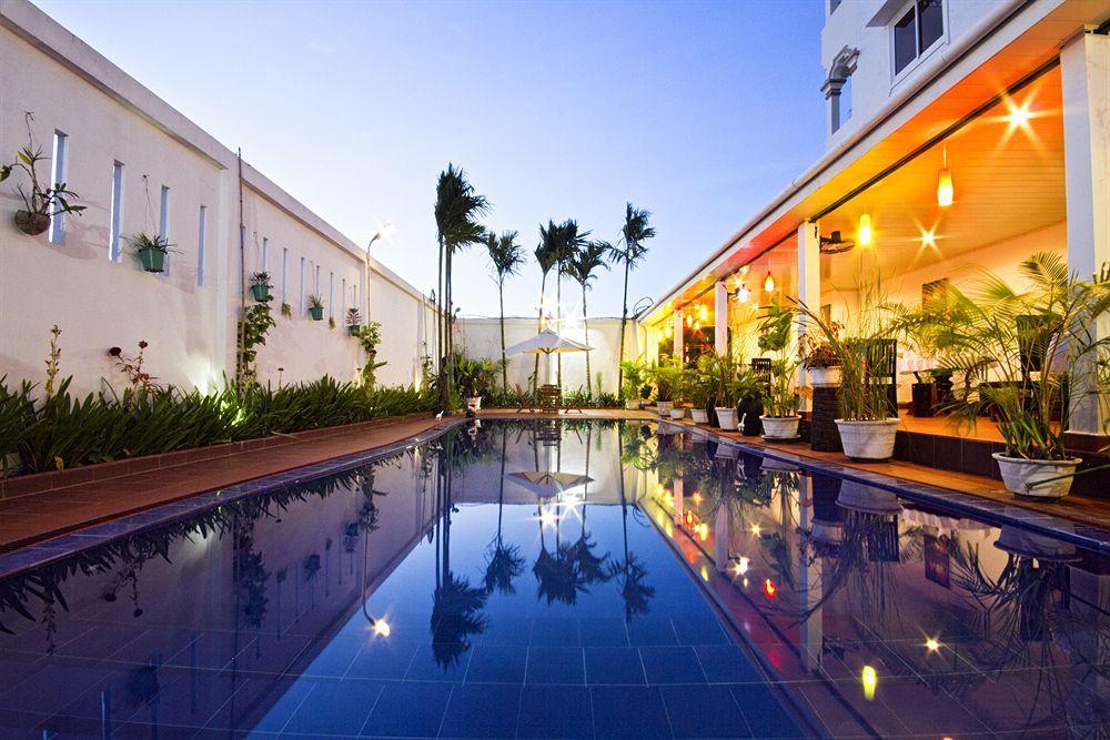 Overflow Guesthouse Siem Reap Exteriör bild