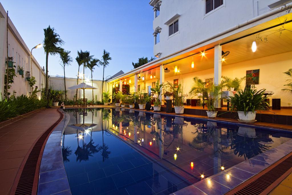 Overflow Guesthouse Siem Reap Exteriör bild