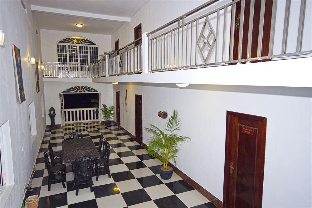 Overflow Guesthouse Siem Reap Exteriör bild
