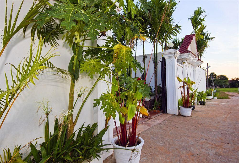 Overflow Guesthouse Siem Reap Exteriör bild