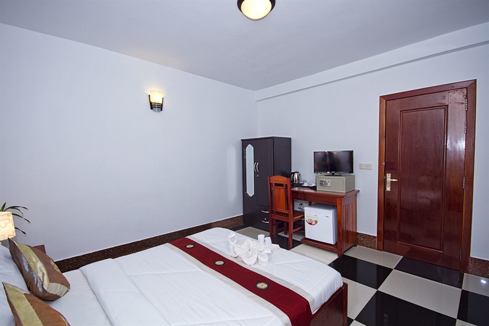Overflow Guesthouse Siem Reap Exteriör bild